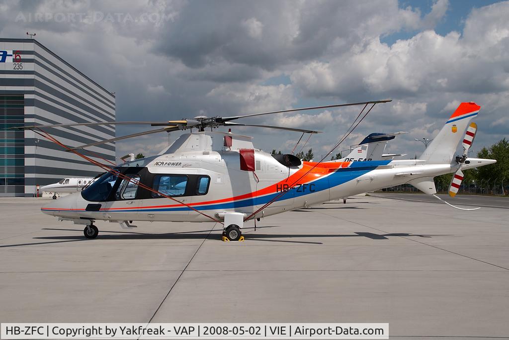 HB-ZFC, 2003 Agusta A-109E Power C/N 11164, Agusta A109
