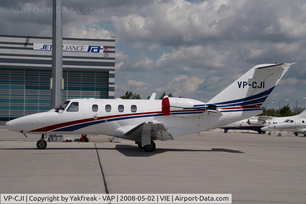 VP-CJI, 2004 Cessna 525 CitationJet CJ1 C/N 0526, Cessna 525 Citatiojet