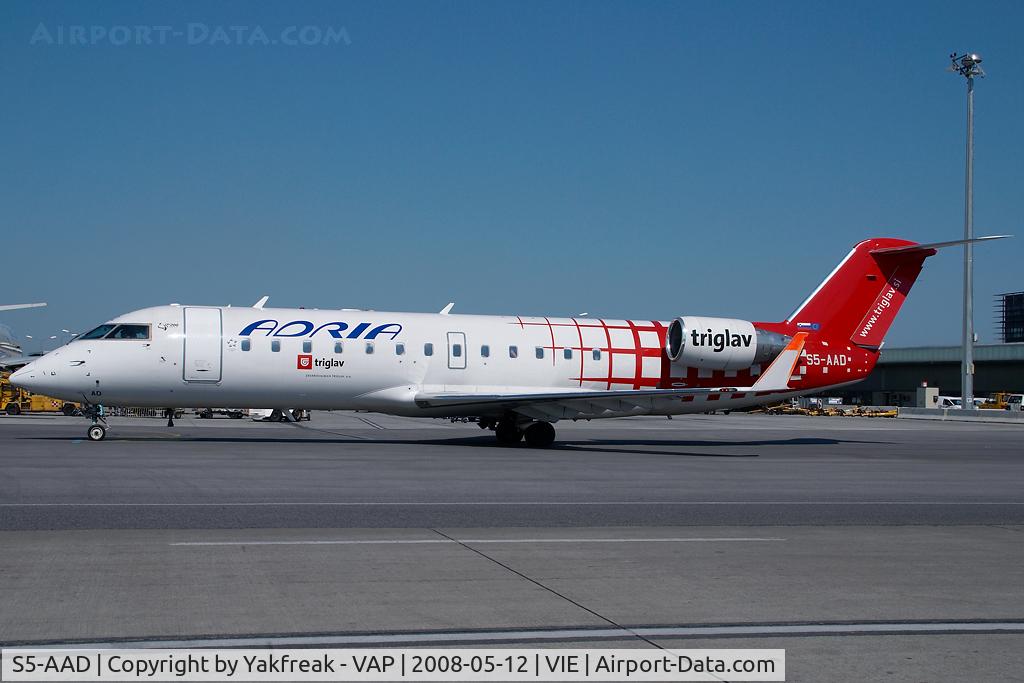 S5-AAD, 1997 Canadair CRJ-200LR (CL-600-2B19) C/N 7166, Adria Airways Regionaljet