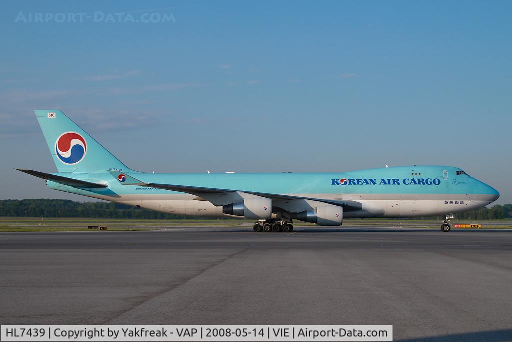 HL7439, 2003 Boeing 747-4B5F/SCD C/N 33516, Korean Boeing 747-400