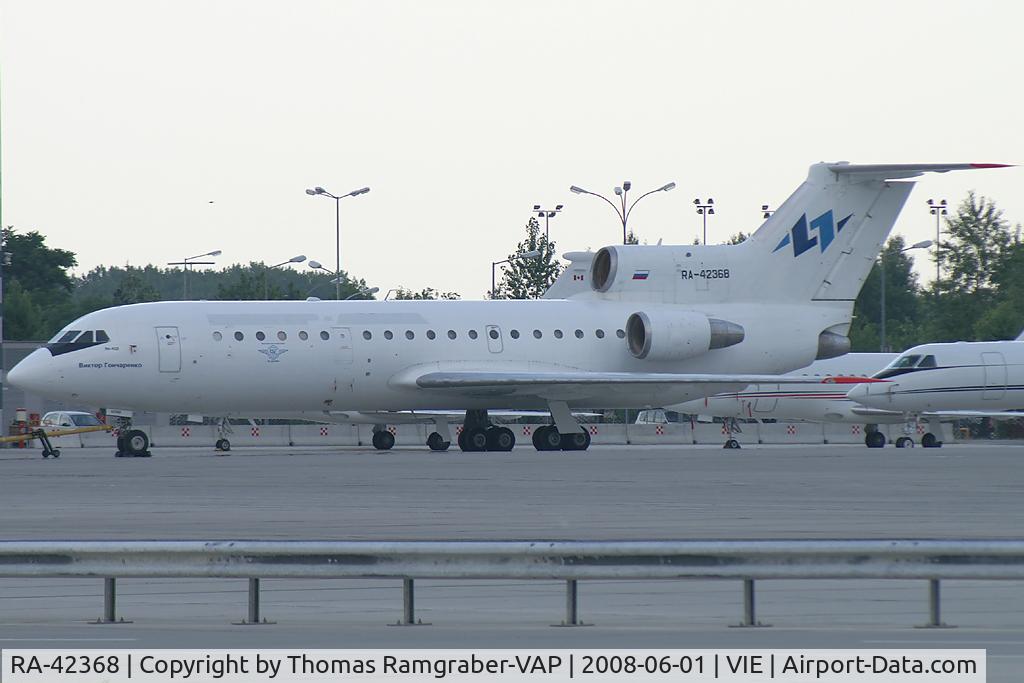 RA-42368, 1989 Yakovlev Yak-42D C/N 4520422914166, Yakservice Yakovlev 42