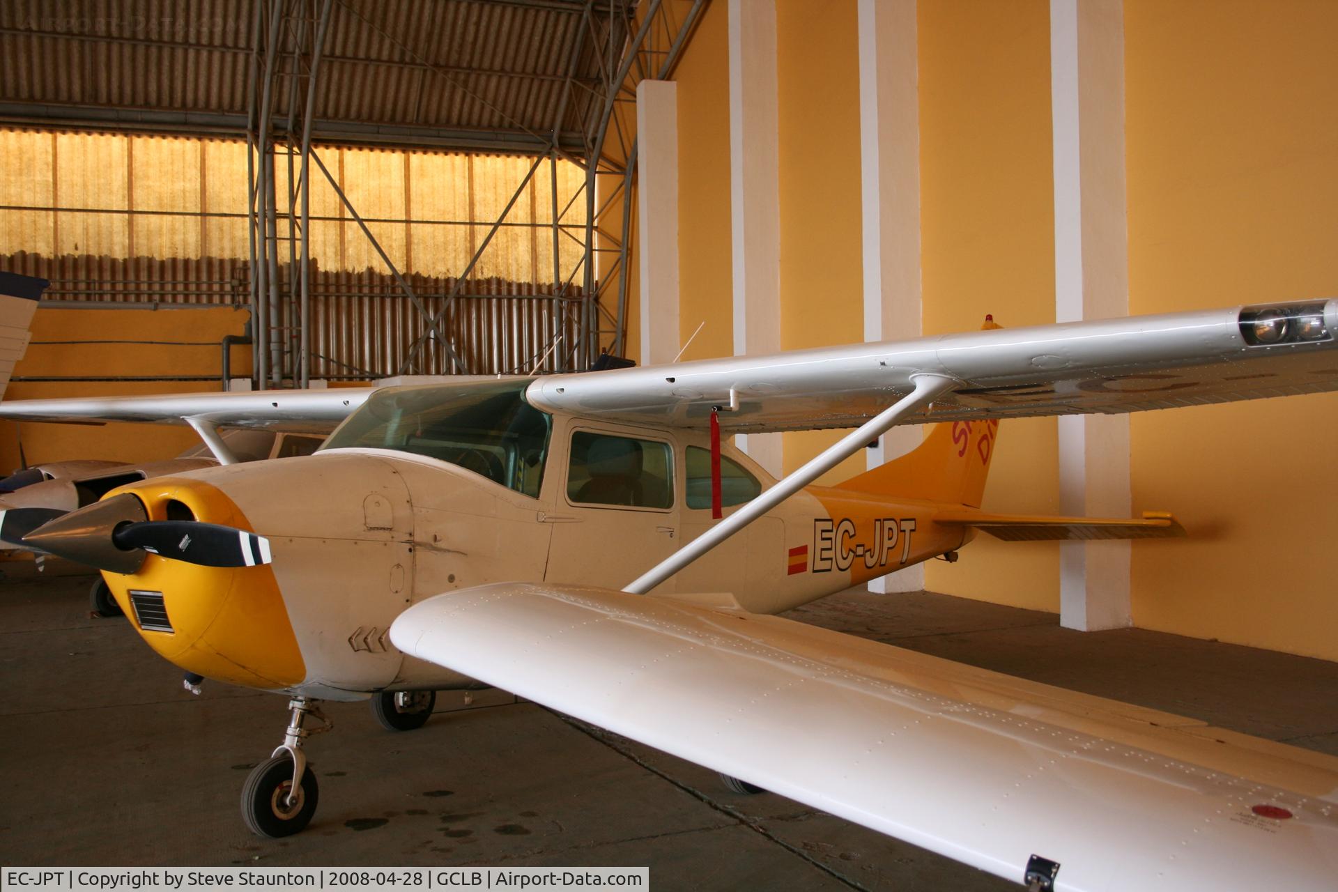 EC-JPT, Cessna 182M Skylane C/N 18259745, Taken at El Berriel, Gran Canaria.