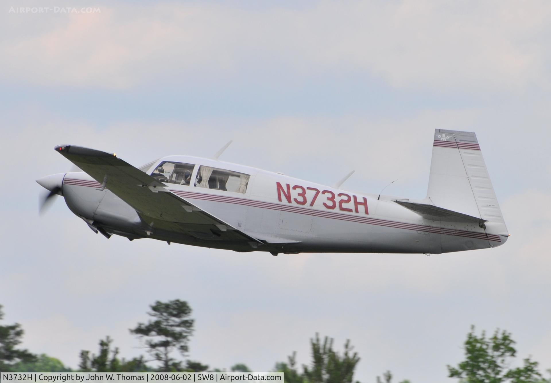 N3732H, 1979 Mooney M20J 201 C/N 24-0914, Departing runway 4