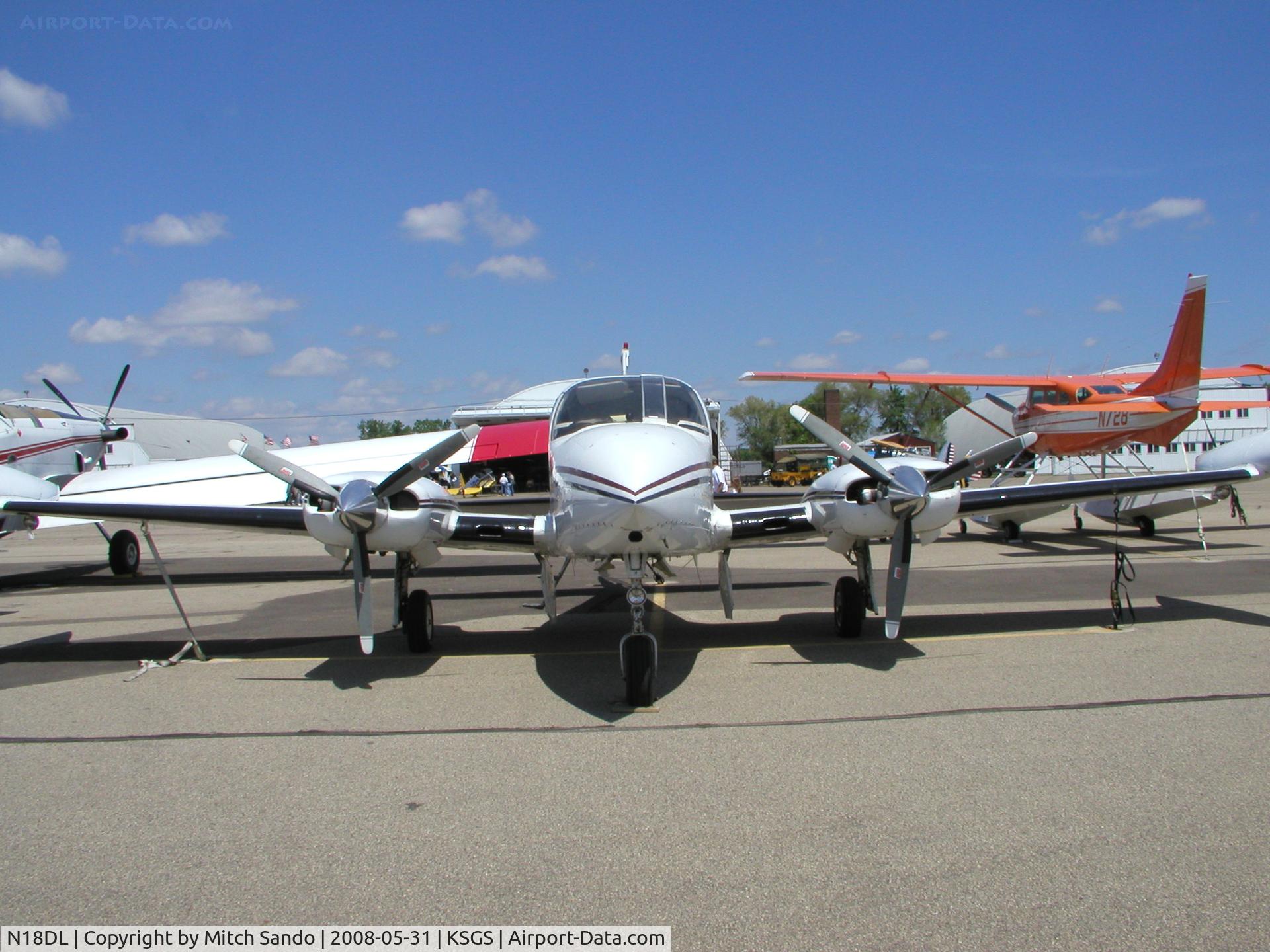 N18DL, 1977 Cessna T310R C/N 310R1251, Fleming Field Fly-In 2008.