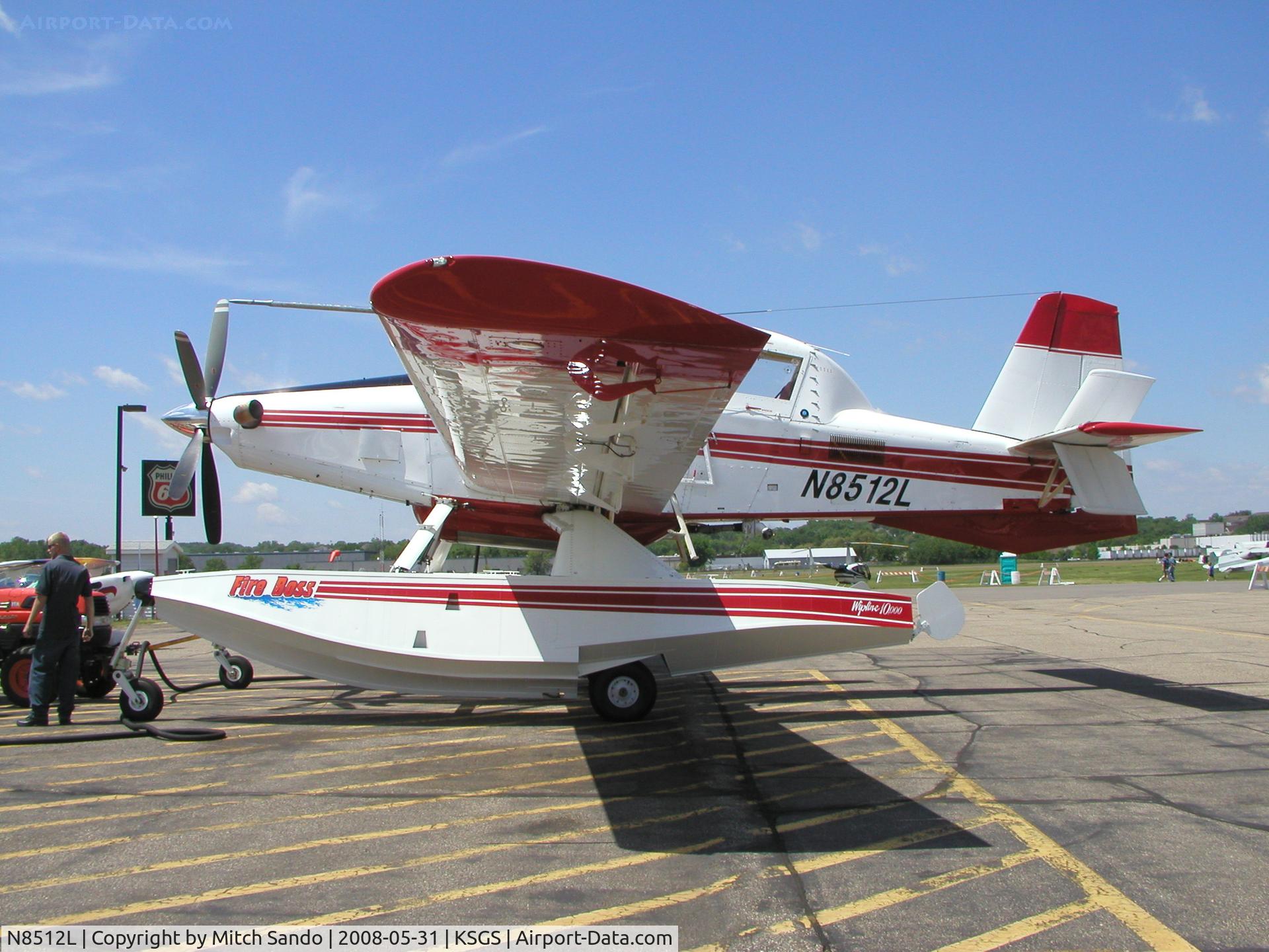 N8512L, 2004 Air Tractor Inc AT-802 C/N 802-0170, Fleming Field Fly-In 2008.