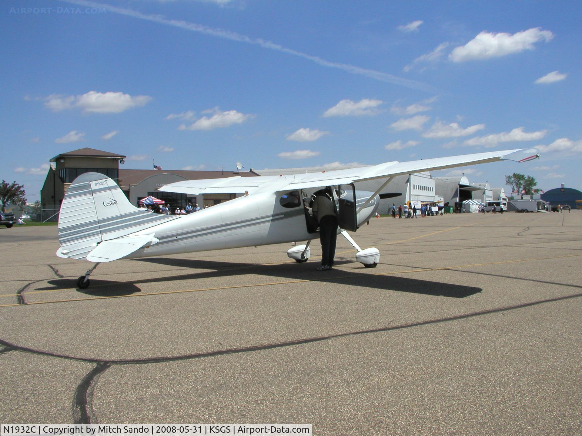 N1932C, 1953 Cessna 170B C/N 26077, Fleming Field Fly-In 2008.