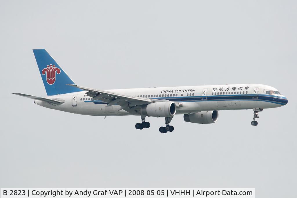 B-2823, 1993 Boeing 757-21B C/N 25888, China Southern 757-200