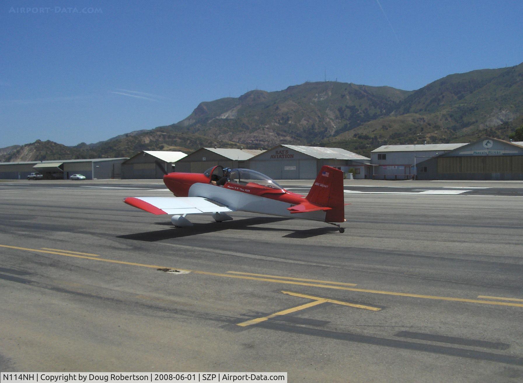 N114NH, Vans RV-8 C/N 82137, 2007 Davis VAN's RV-8, taxi to Rwy 22