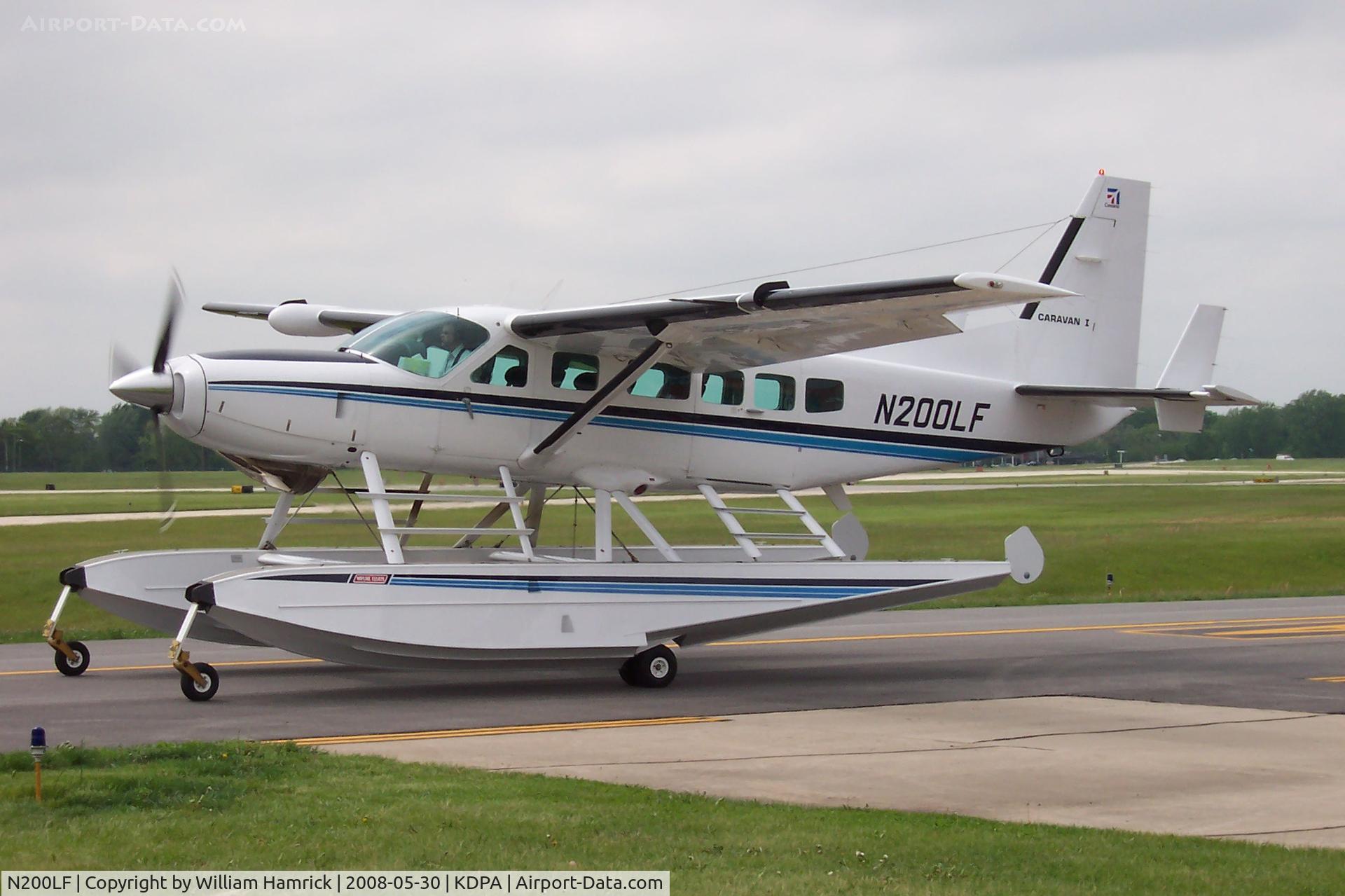 N200LF, 1989 Cessna 208 Caravan I C/N 20800149, Taxing at DuPage