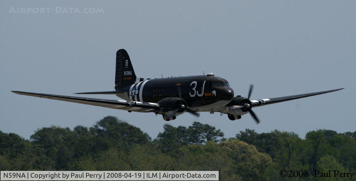 N59NA, 1942 Douglas C-47 Dakota 4 C/N 9043, Low and fast, amazing to see in an old transport