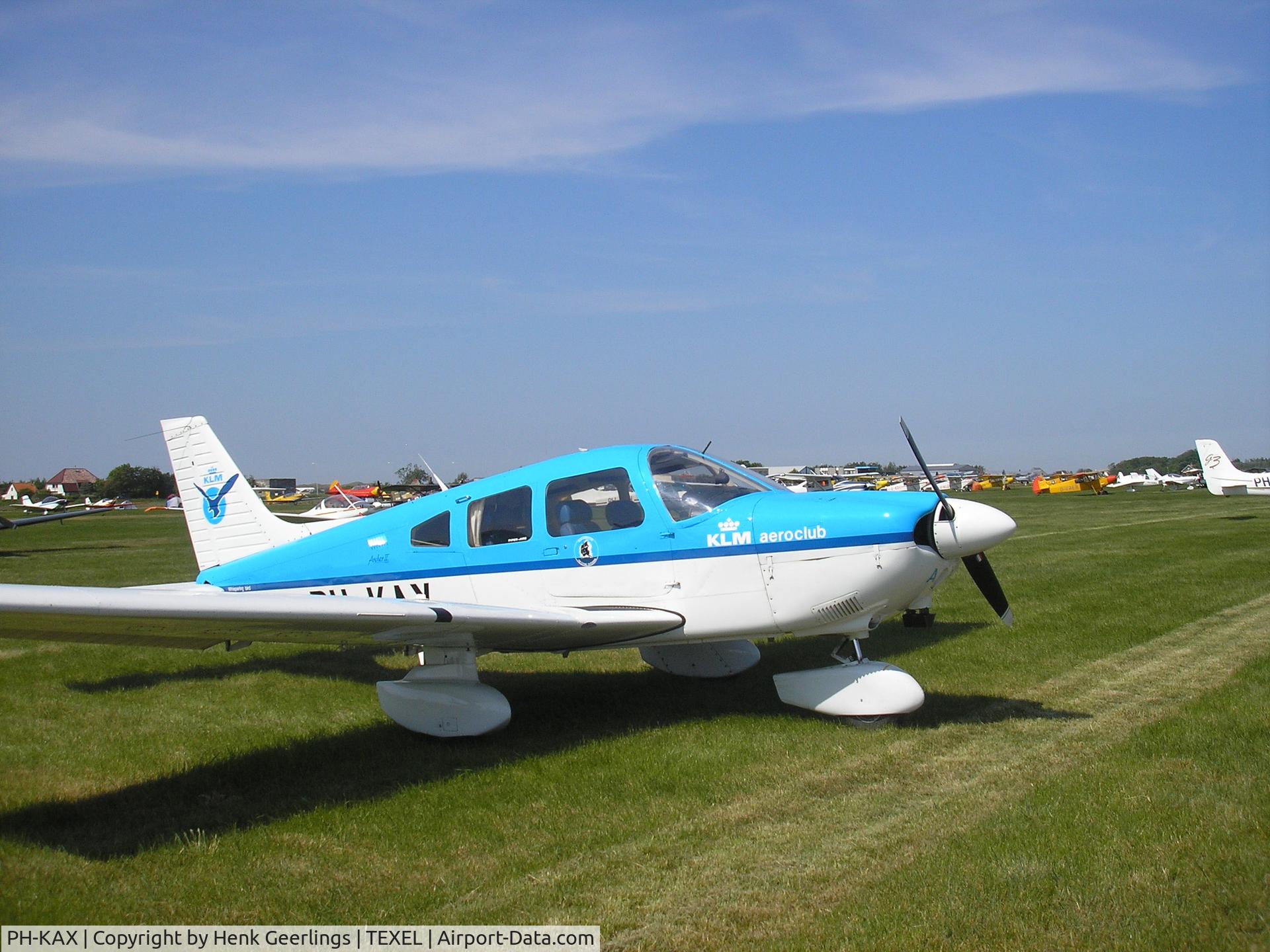 PH-KAX, 1986 Piper PA-28-181 Archer C/N 2890001, KLM Vliegclub