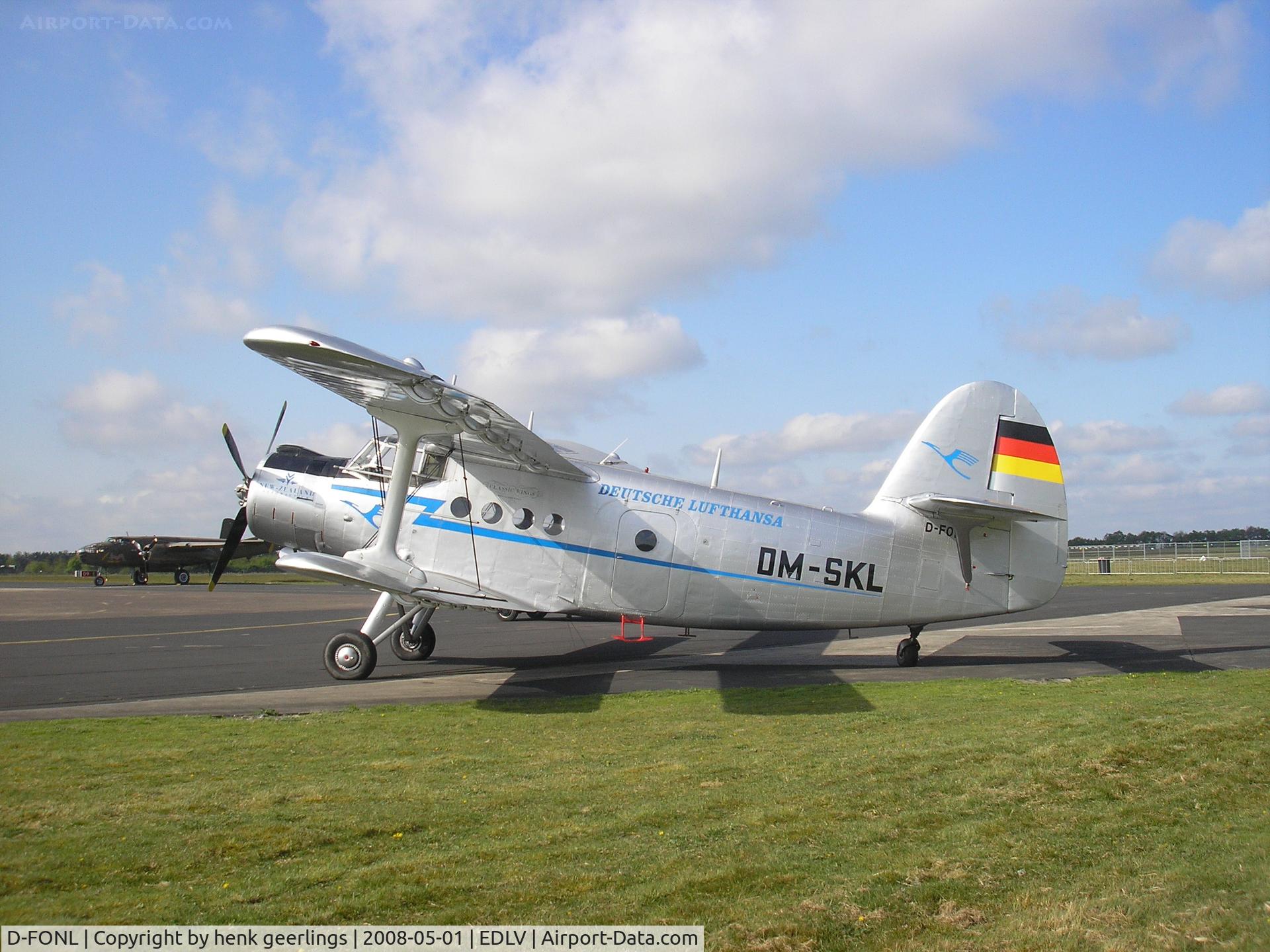 D-FONL, 1957 Antonov An-2T C/N 17802, Airport-Festival Airport Weeze 01 May 2008