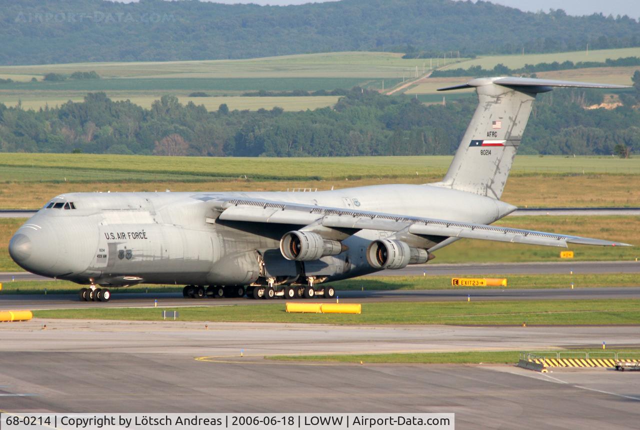 68-0214, 1969 Lockheed C-5A Galaxy C/N 500-0017, Car-Transport for the Visit