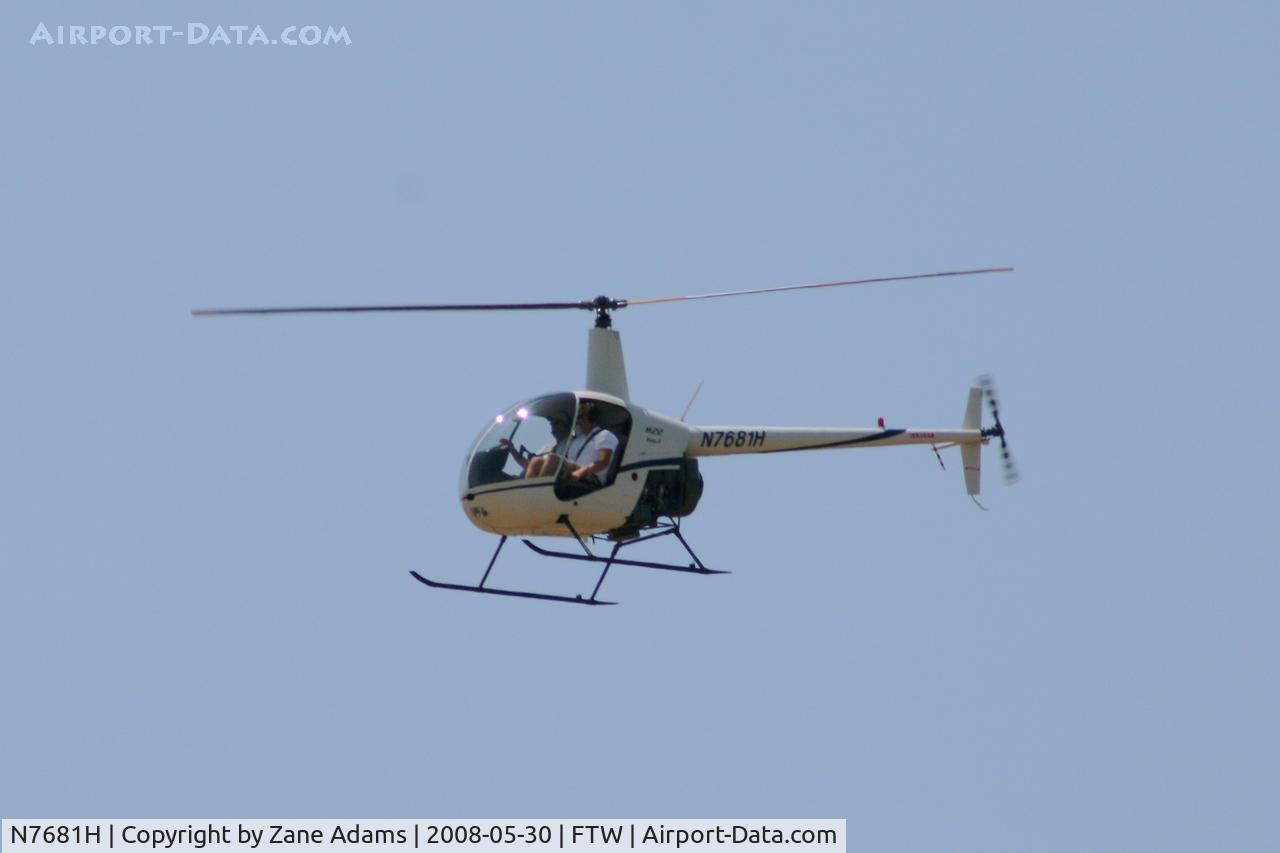 N7681H, 2005 Robinson R22 Beta C/N 3852, At Meacham Field