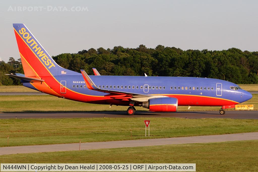 N444WN, 2003 Boeing 737-7H4 C/N 29839, Southwest Airlines N444WN (FLT SWA3286) taxiing to the gate after arrival on RWY 5 from Jacksonville Int'l (KJAX). Today this flight was KSAT-KHOU-KMSY-KTPA-KJAX-KORF.