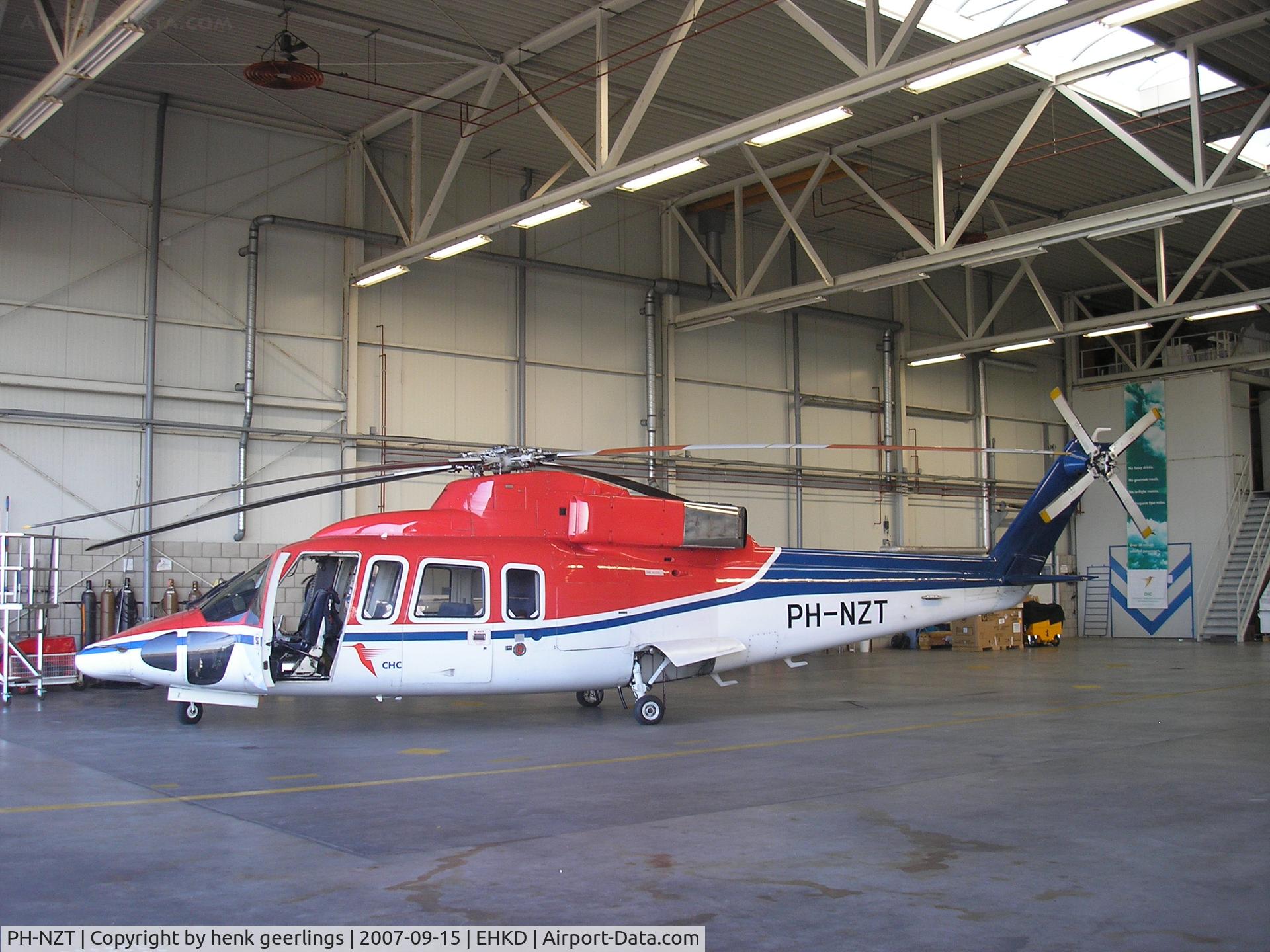 PH-NZT, Sikorsky S-76B C/N 760326, Heldair Maritime Air Show Den Helder Airport