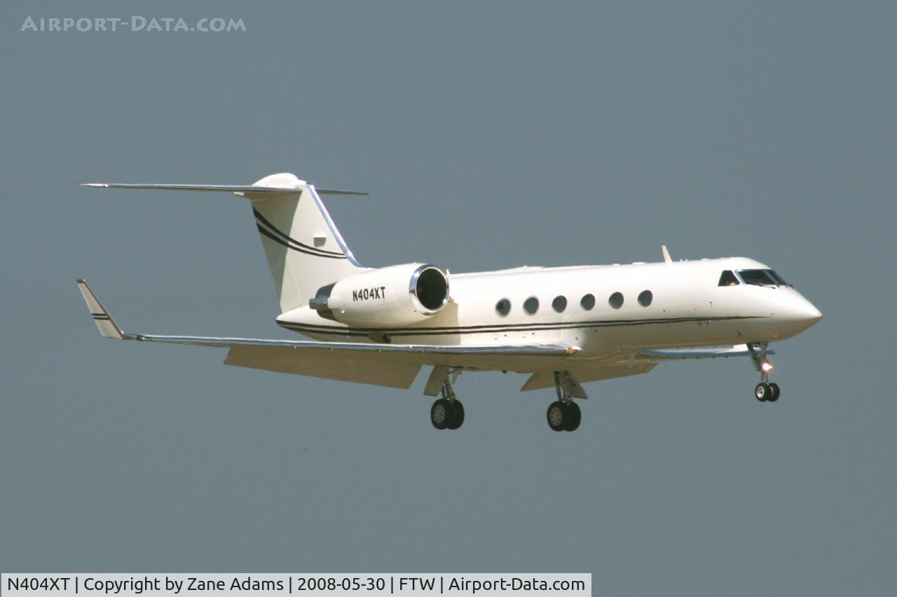N404XT, 1999 Gulfstream Aerospace G-IV C/N 1366, At Meacham Field