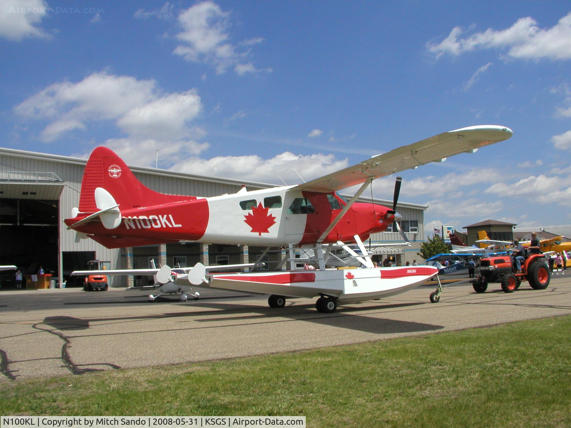 N100KL, 1955 De Havilland Canada DHC-2 Beaver Mk.1 (L20A) C/N 758 (1483), Fleming Field Fly-In 2008.