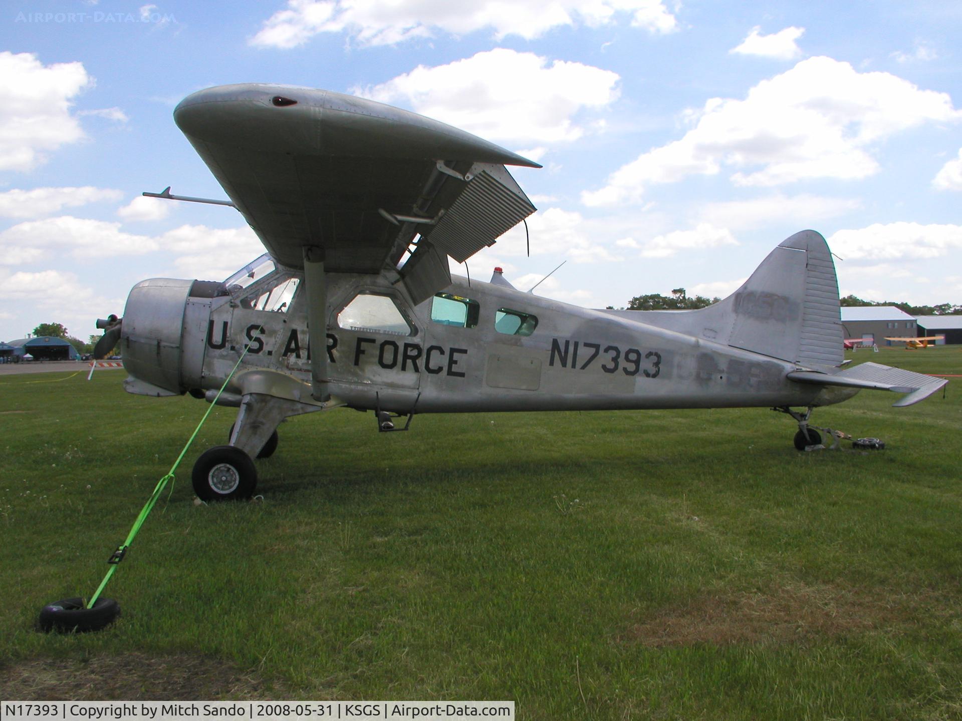 N17393, 1952 De Havilland Canada DHC-2 Beaver Mk.I (L20A) C/N 388/1192, Fleming Field Fly-In 2008.
