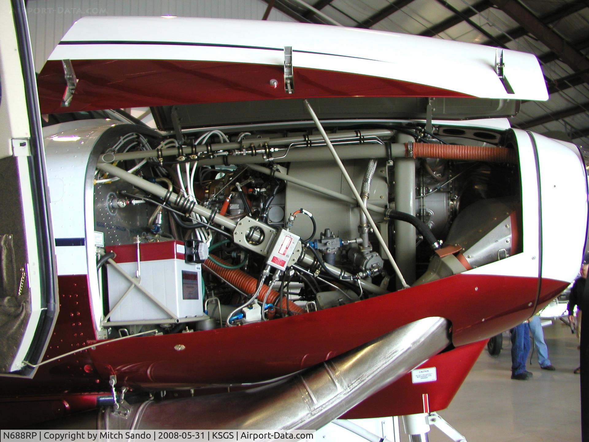 N688RP, 2004 Cessna 208B Grand Caravan C/N 208B1103, Fleming Field Fly-In 2008.