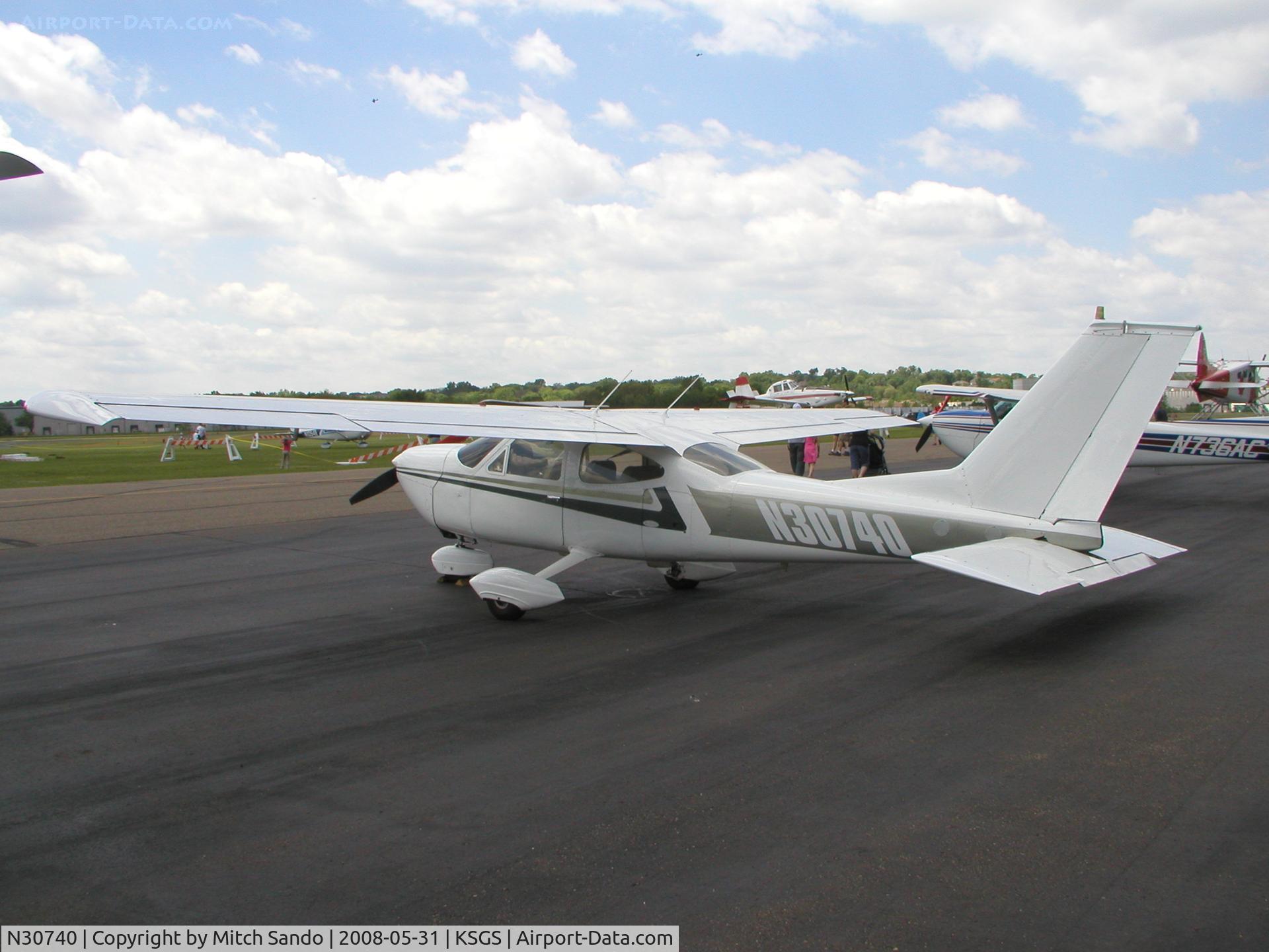 N30740, 1969 Cessna 177B Cardinal C/N 17701434, Fleming Field Fly-In 2008.