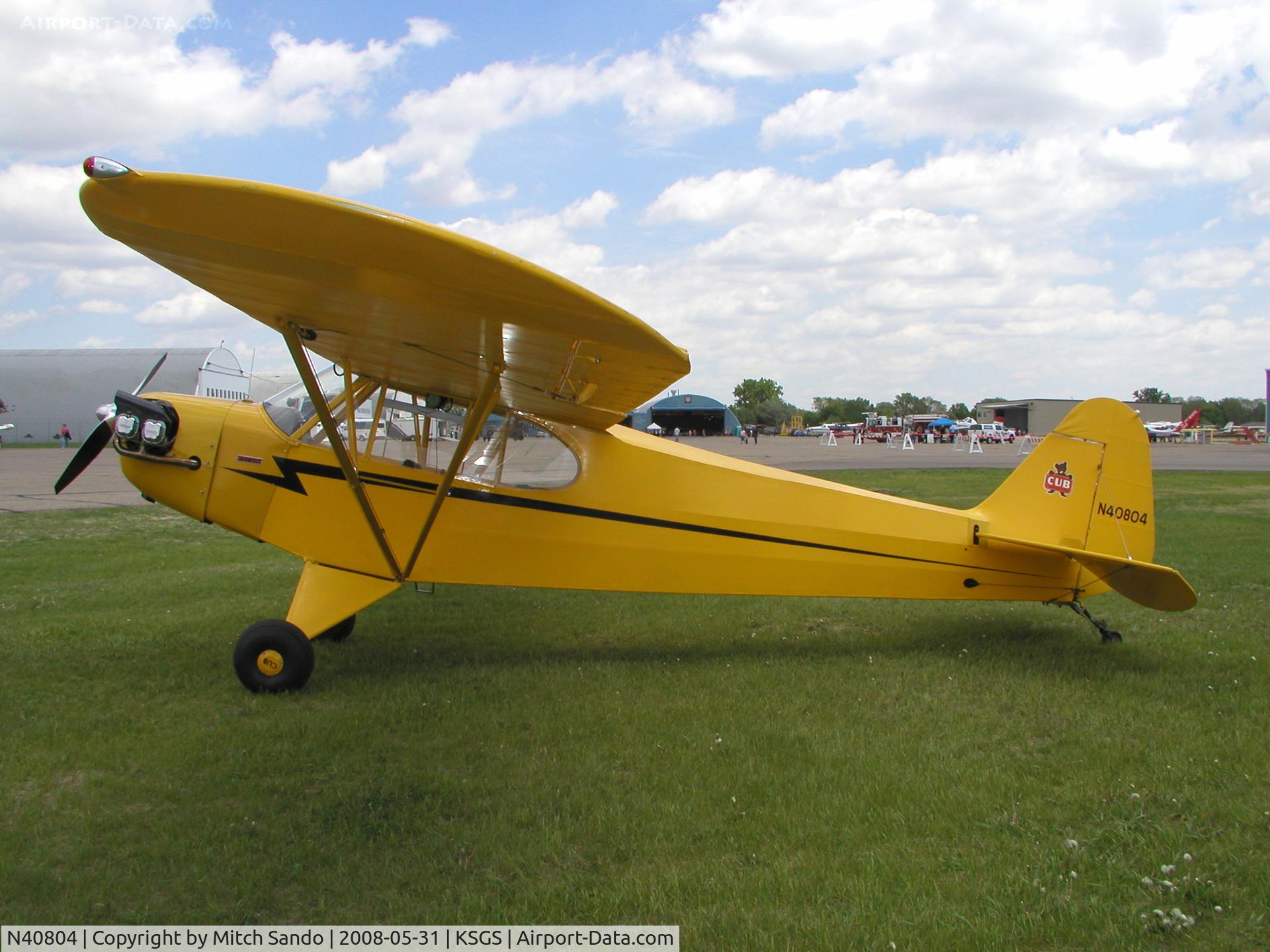 N40804, 1941 Piper J3C-65 Cub C/N 7501, Fleming Field Fly-In 2008.