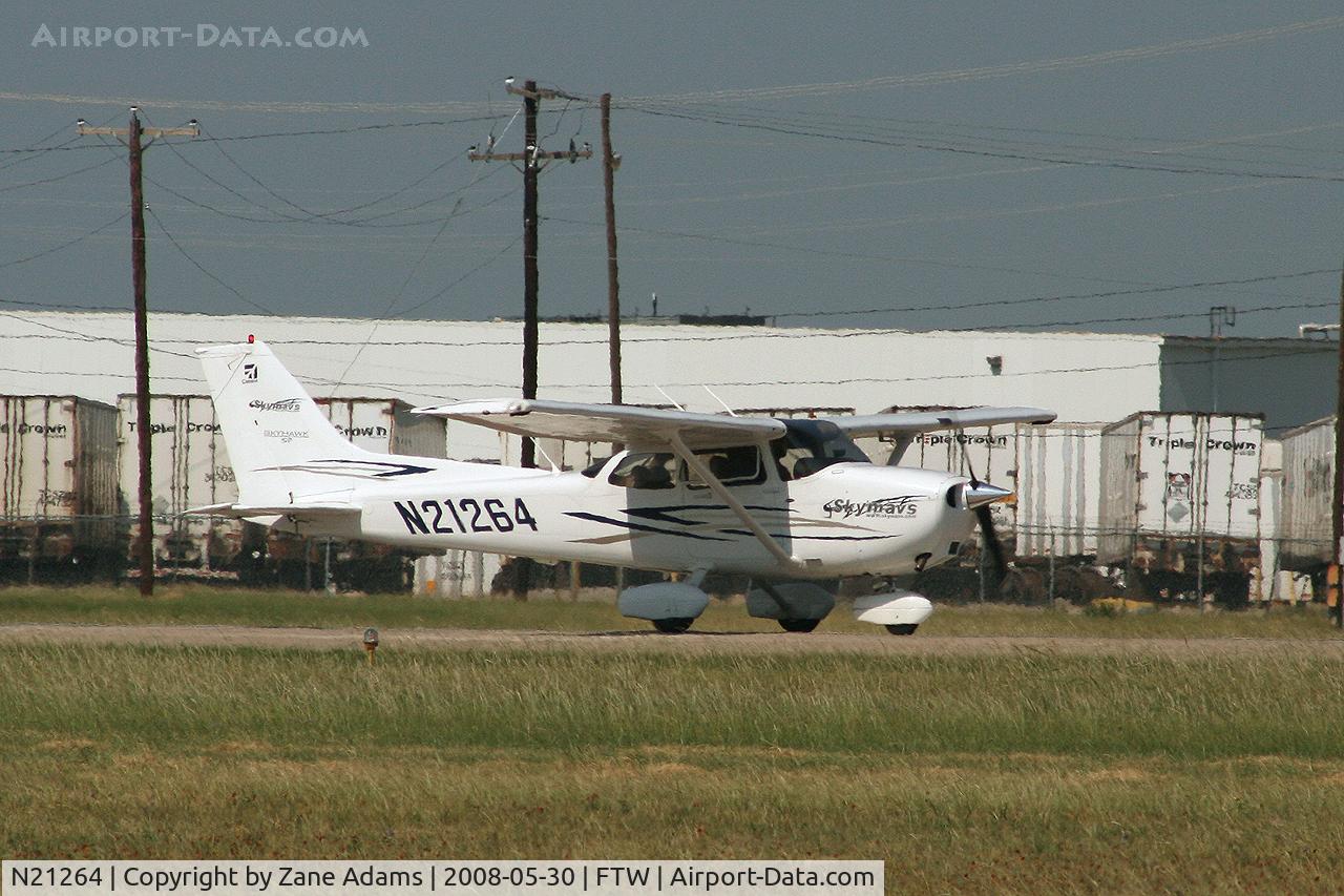 N21264, 2007 Cessna 172S C/N 172S10469, At Meacham Field