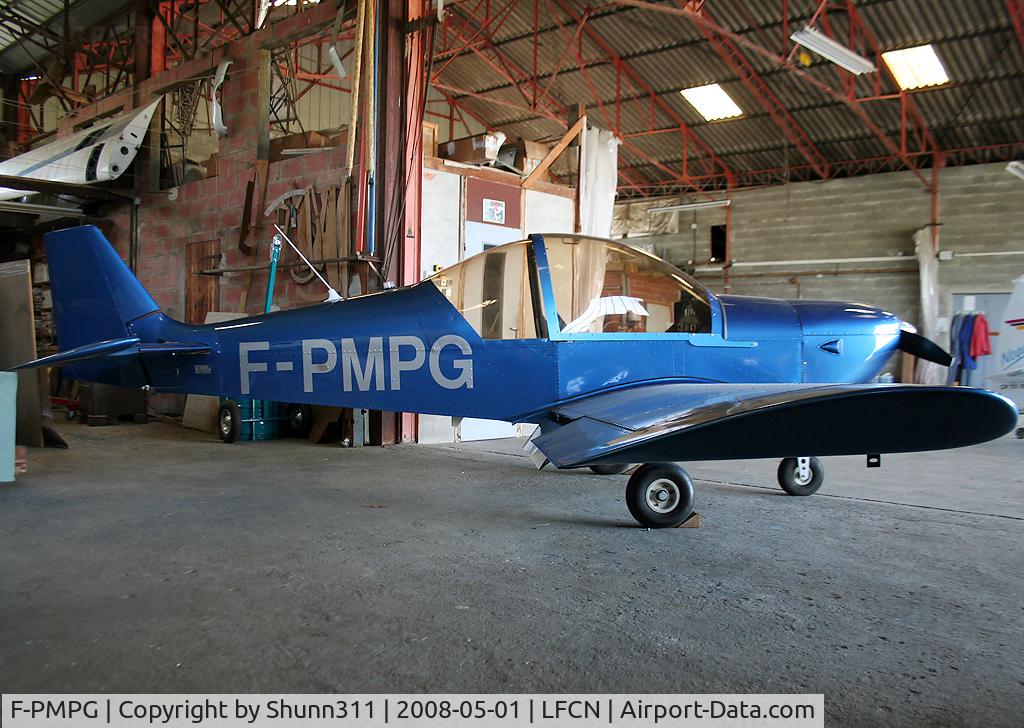 F-PMPG, Pottier P-180S C/N 133, Inside hangard...