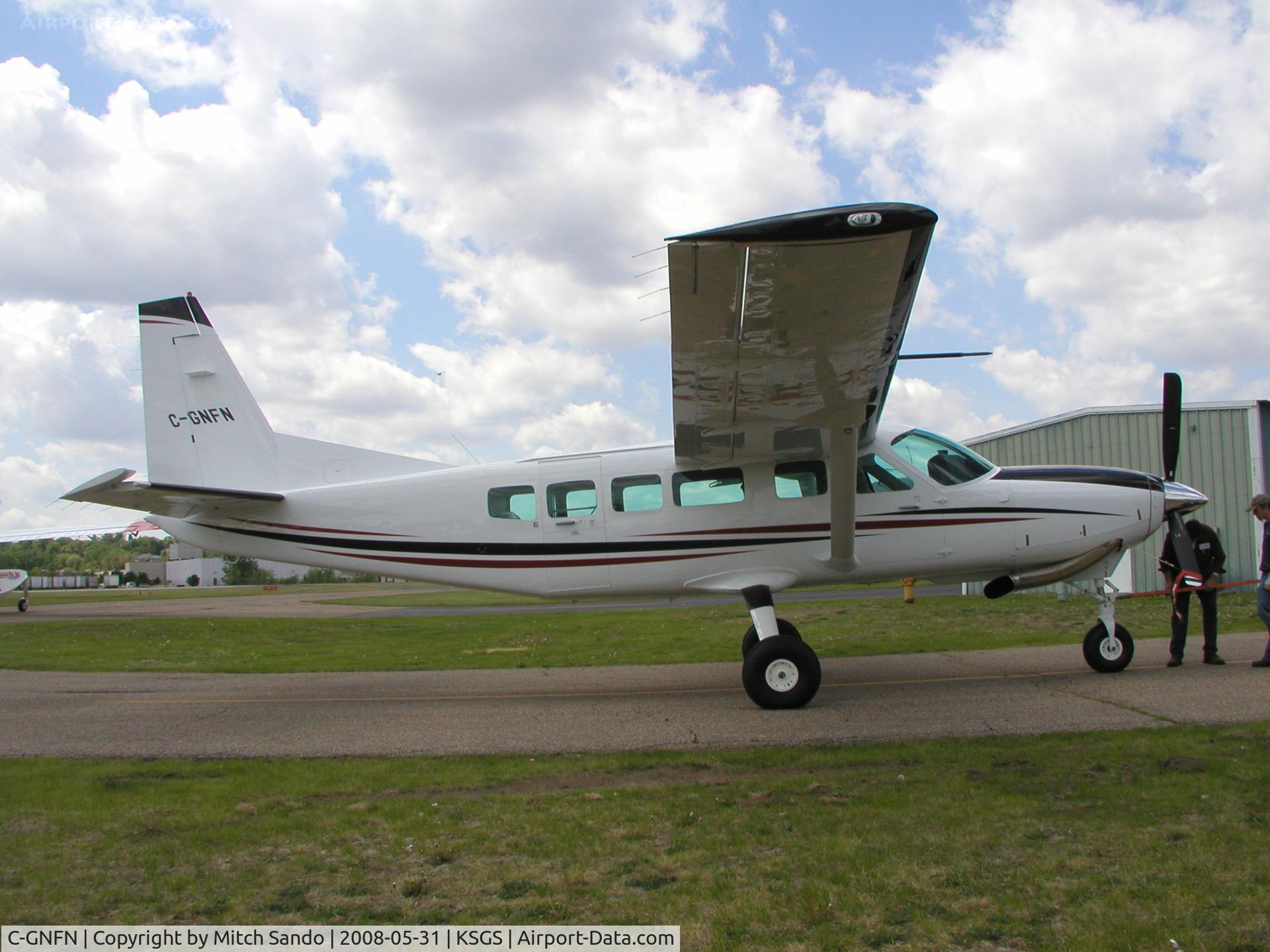 C-GNFN, 2008 Cessna 208 Caravan I C/N 20800502, Fleming Field Fly-In 2008.
