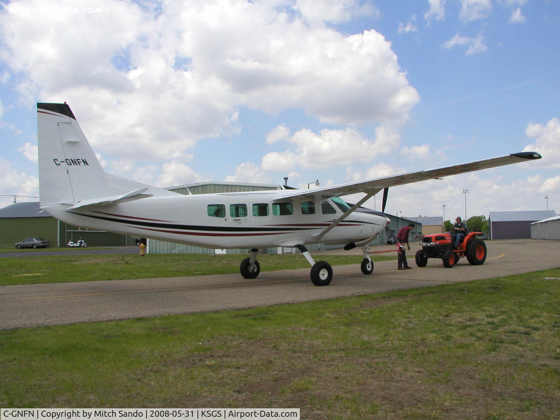 C-GNFN, 2008 Cessna 208 Caravan I C/N 20800502, Fleming Field Fly-In 2008.