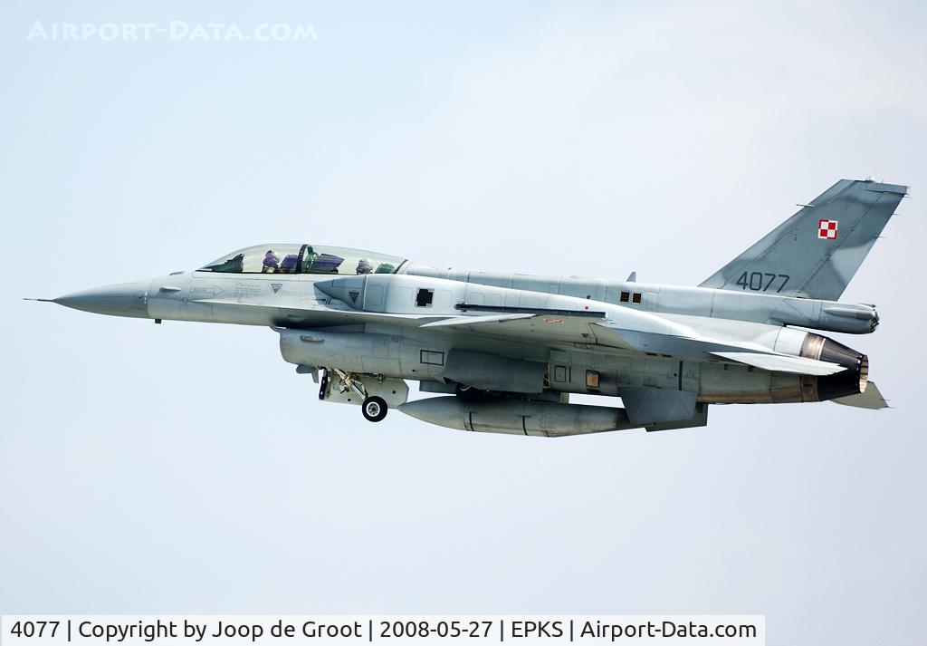 4077, 2006 Lockheed Martin F-16D Fighting Falcon C/N JD-2, Nice to see this former Warsaw pact contry now flies the most modern F-16 in NATO.