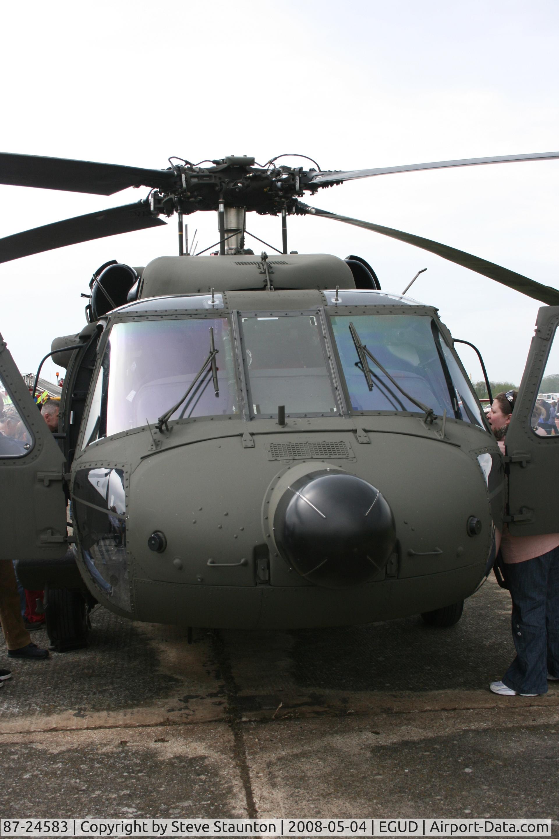 87-24583, 1987 Sikorsky UH-60A Black Hawk C/N 70.1091, Taken at Abingdon Air & County Show 2008 in aid of the Thames Valley and Chiltern Air Ambulance (http://www.abingdonfayre.com/)
