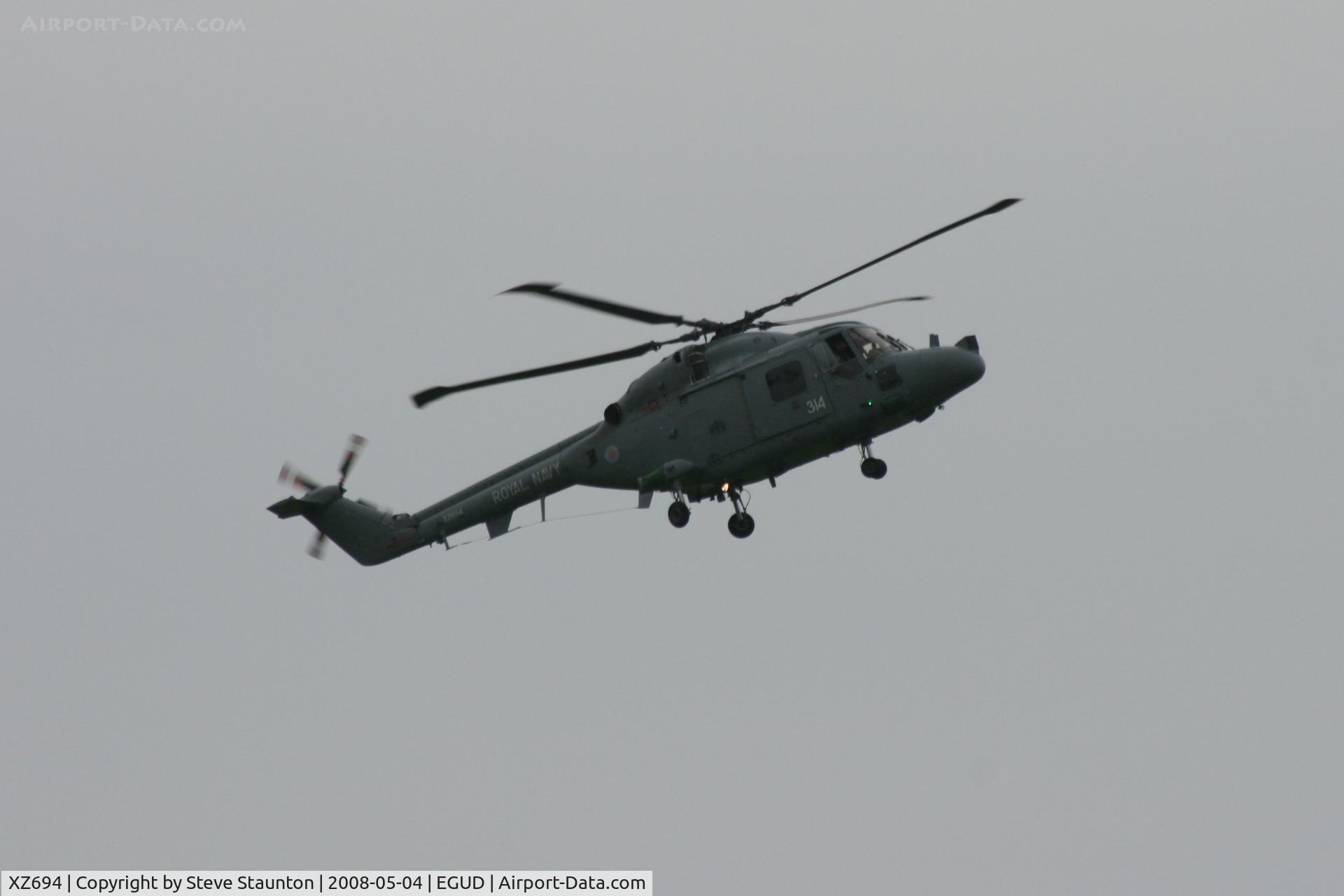 XZ694, Westland Lynx HAS.3GMS C/N 128, Taken at Abingdon Air & County Show 2008 in aid of the Thames Valley and Chiltern Air Ambulance (http://www.abingdonfayre.com/)
