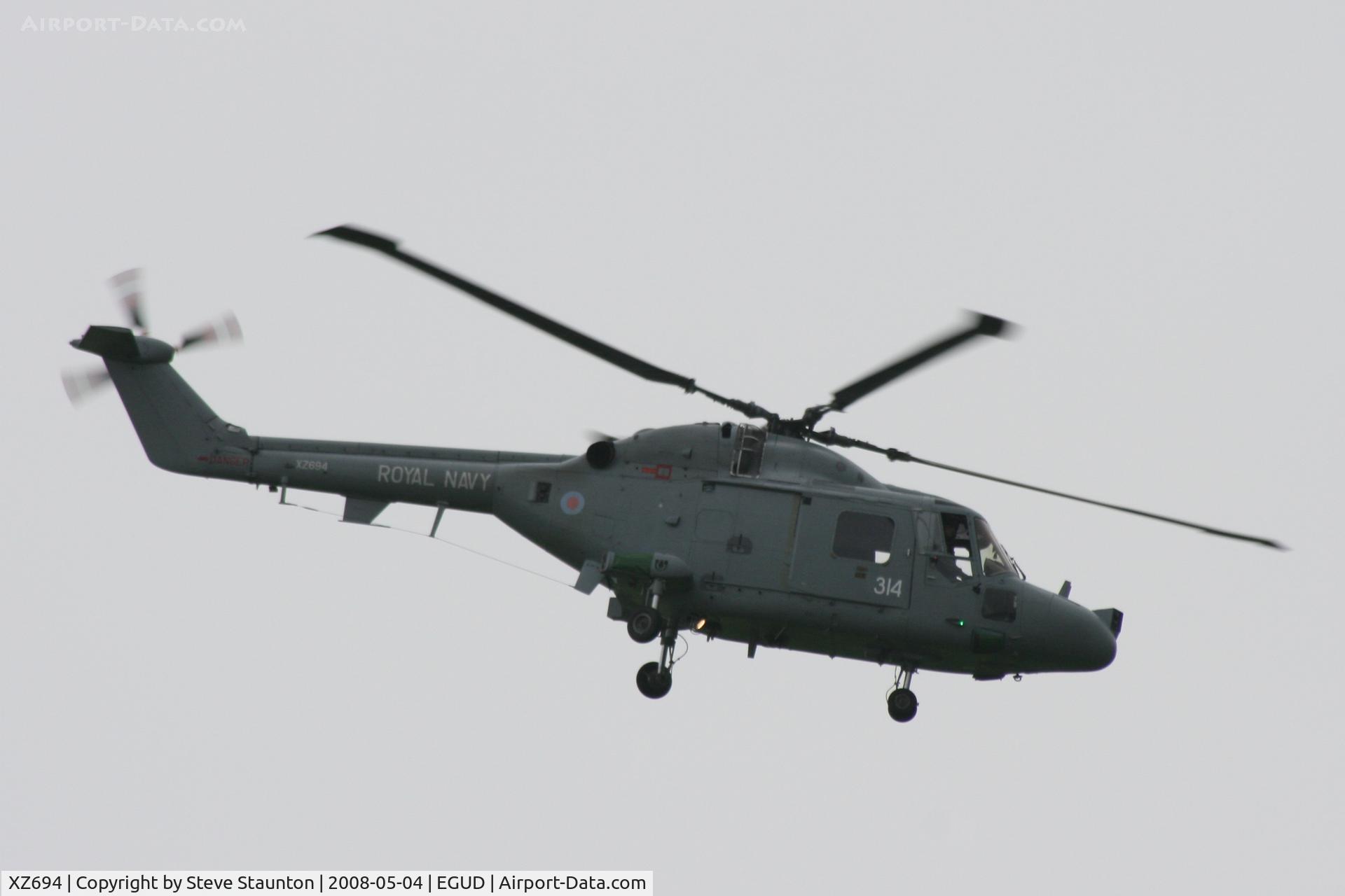 XZ694, Westland Lynx HAS.3GMS C/N 128, Taken at Abingdon Air & County Show 2008 in aid of the Thames Valley and Chiltern Air Ambulance (http://www.abingdonfayre.com/)