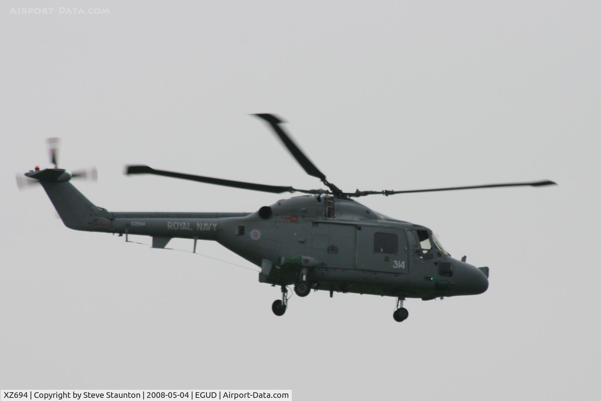 XZ694, Westland Lynx HAS.3GMS C/N 128, Taken at Abingdon Air & County Show 2008 in aid of the Thames Valley and Chiltern Air Ambulance (http://www.abingdonfayre.com/)