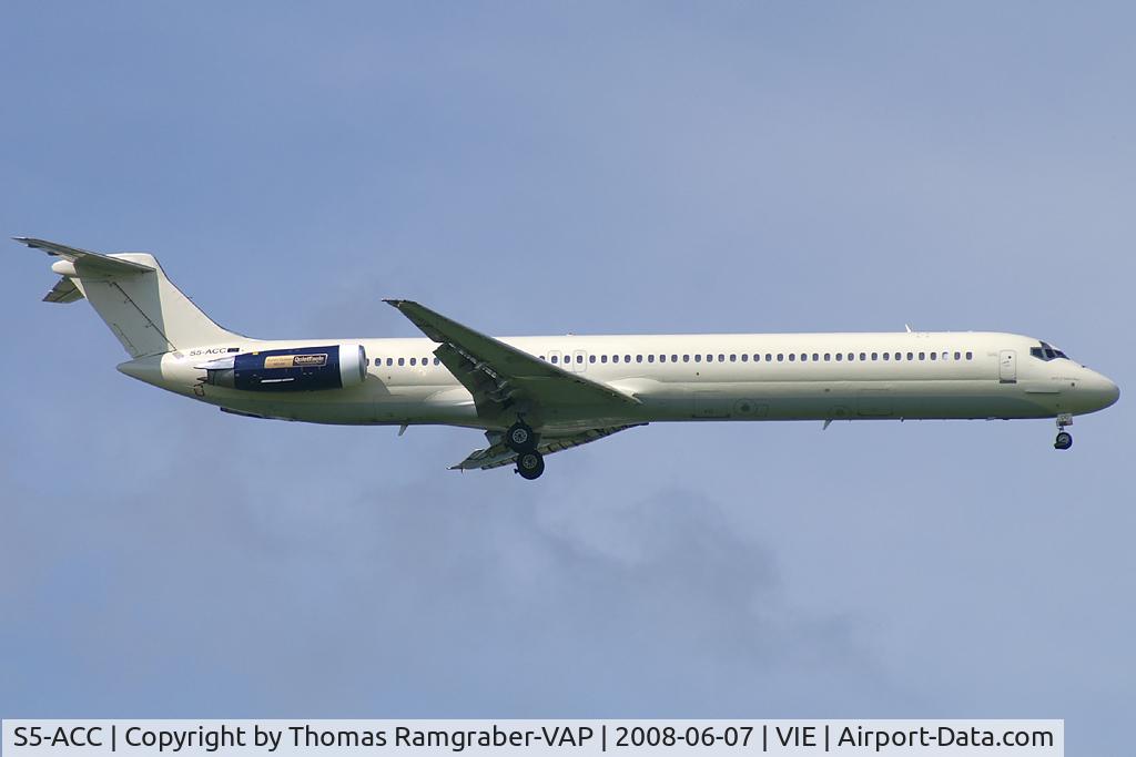 S5-ACC, 1982 McDonnell Douglas MD-82 (DC-9-82) C/N 48095, Aurora Airlines MDD MD80