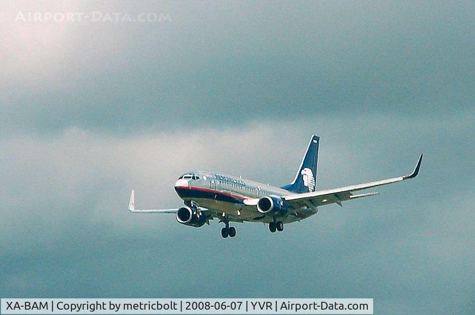 XA-BAM, 2003 Boeing 737-752 C/N 33784, Arriving in YVR from Cancun.