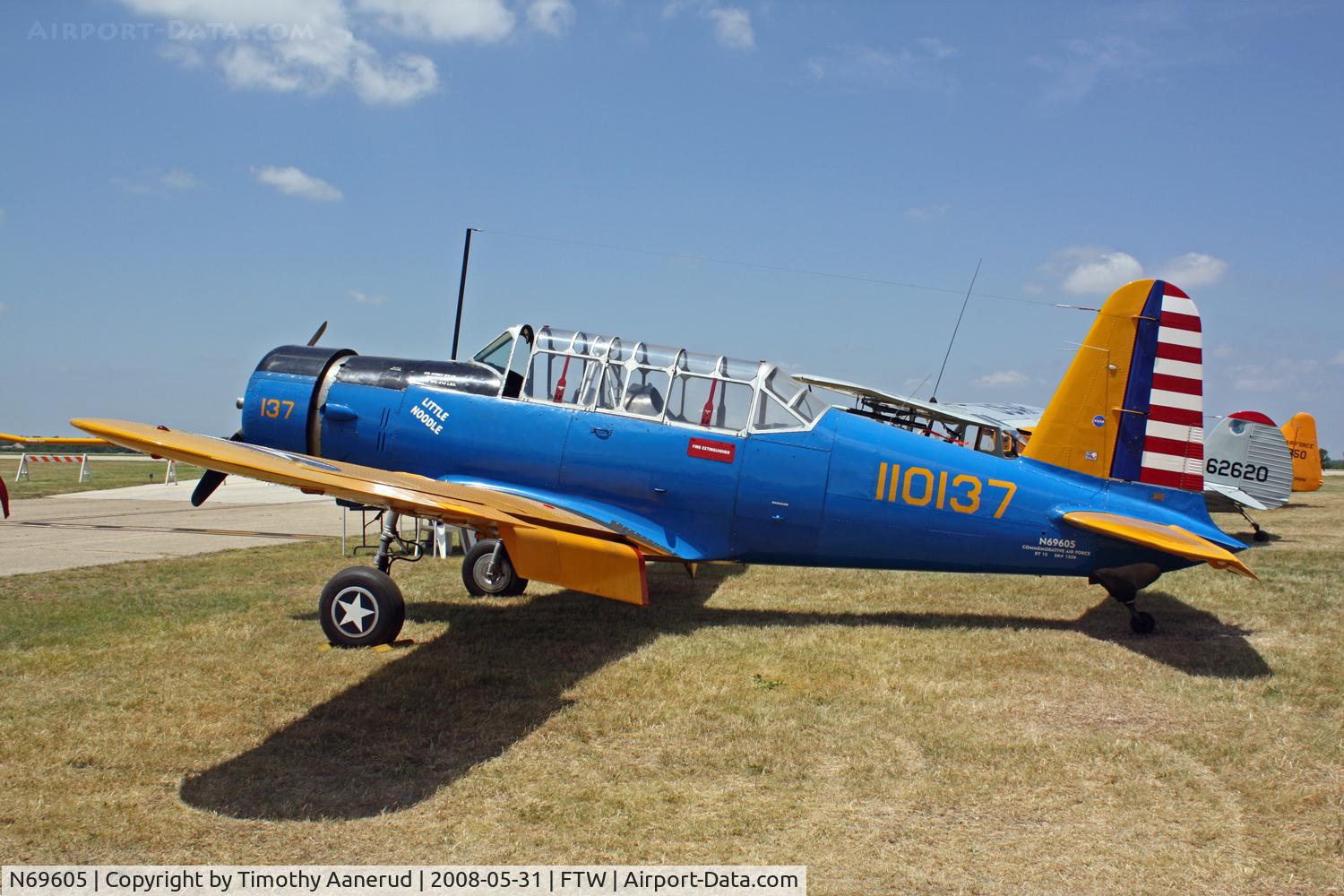 N69605, 1941 Consolidated Vultee BT-15 C/N 1258, Cowtown Roundup 2008