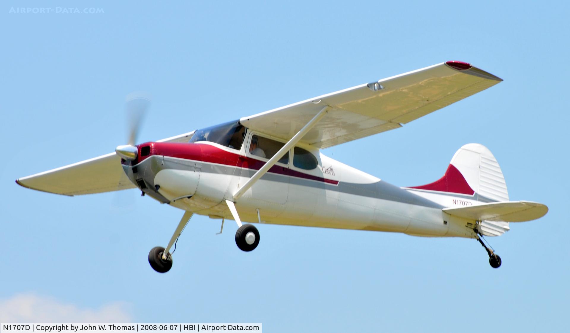 N1707D, 1951 Cessna 170A C/N 20150, Departing runway 21