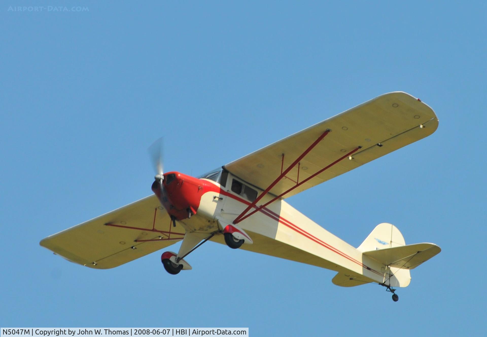 N5047M, 1946 Taylorcraft BC12-D C/N 10347, Departing runway 21