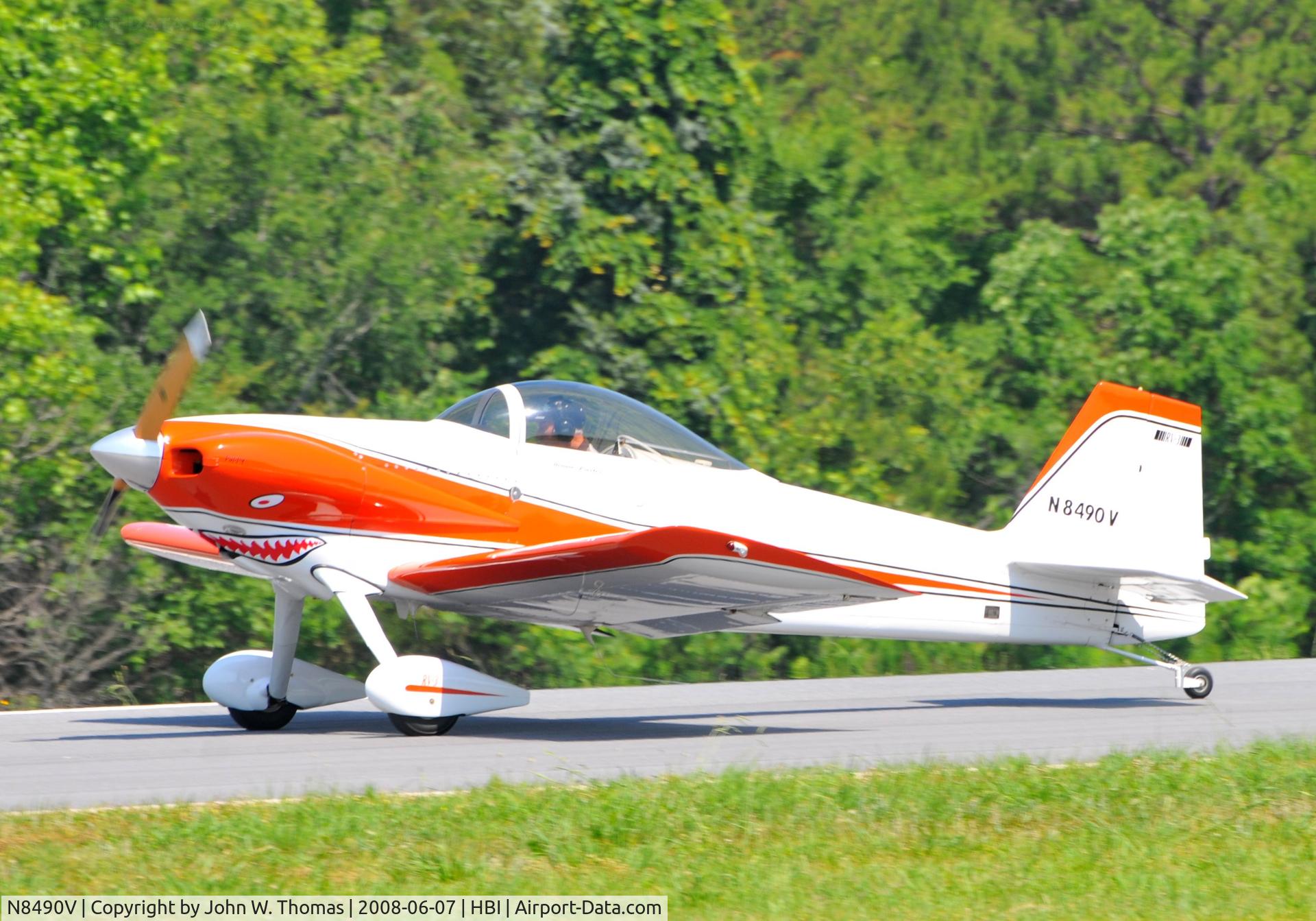 N8490V, 1980 Vans RV-3 C/N 344, Arriving runway 21