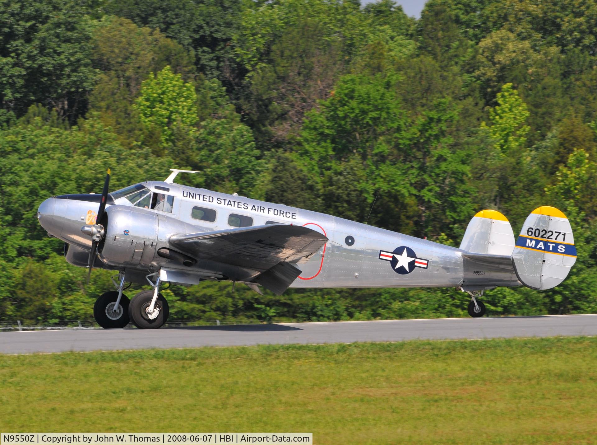 N9550Z, 1953 Beech C-45H/18S Expeditor C/N AF-586, Arriving runway 21