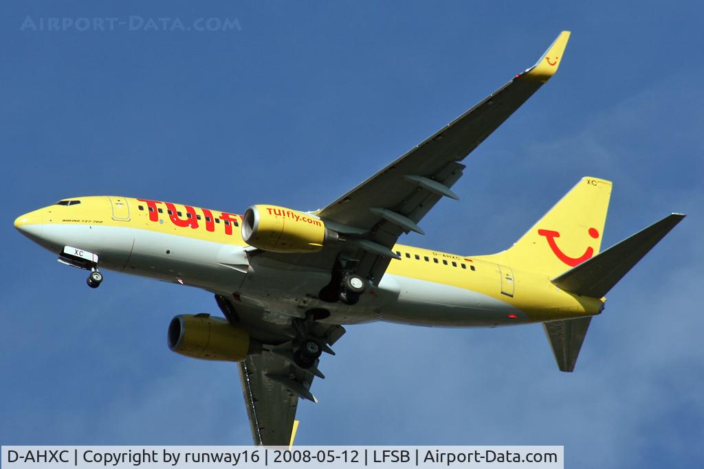 D-AHXC, 2007 Boeing 737-7K5 C/N 34693, TUIfly Boening 737 landing on rwy 34