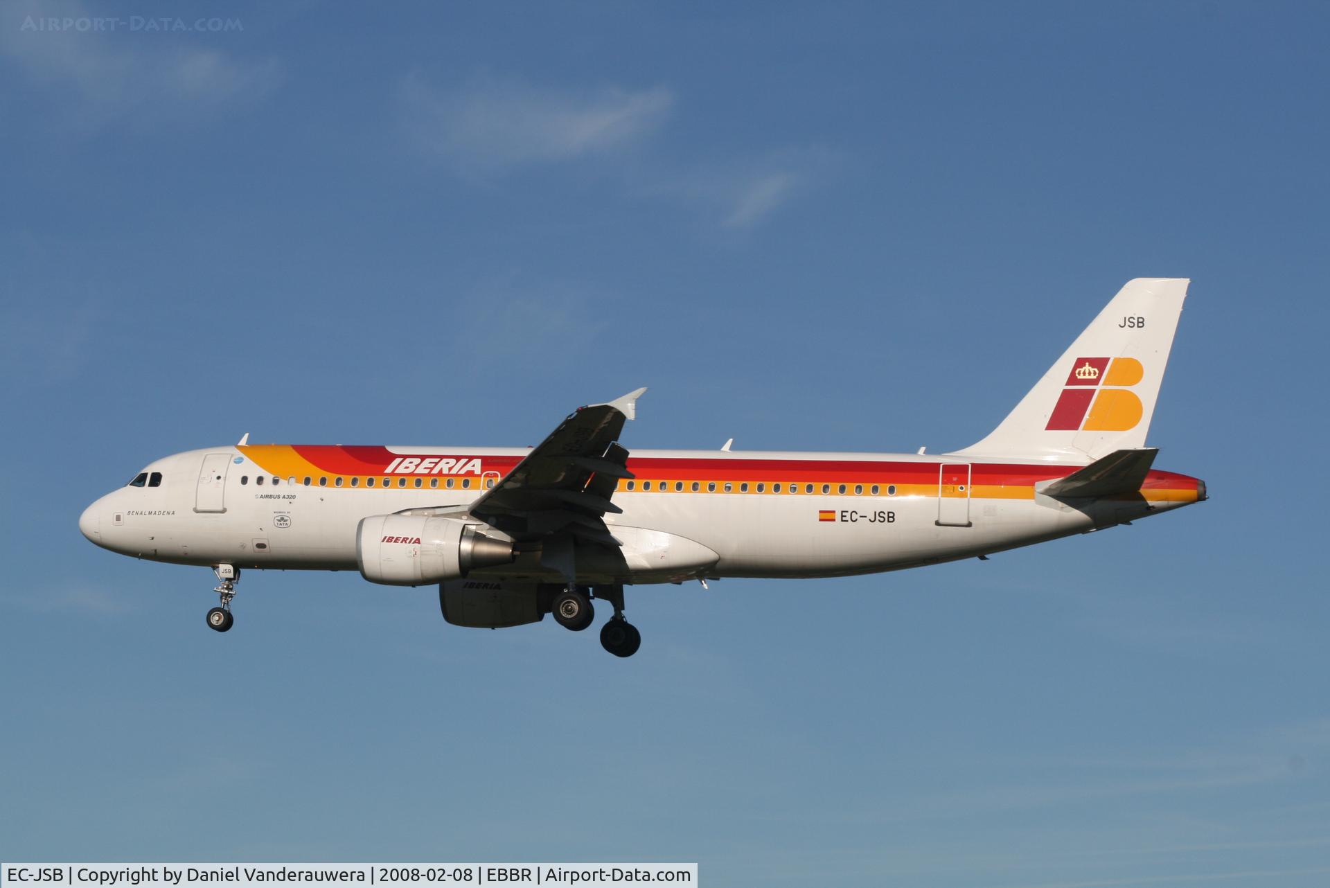 EC-JSB, 2006 Airbus A320-214 C/N 2776, arrival of flight IB3206 to rwy 25L