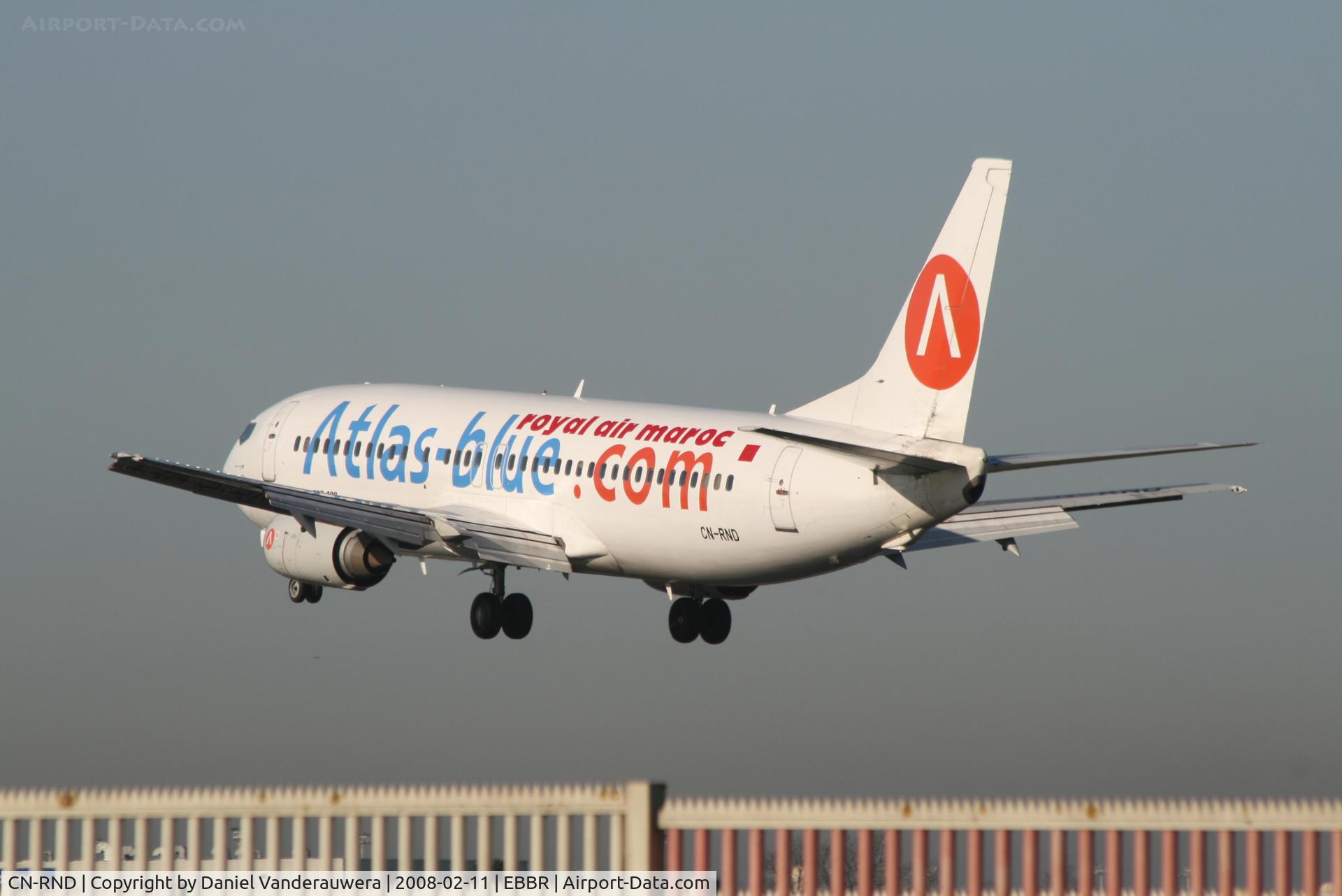 CN-RND, 1994 Boeing 737-4B6 C/N 26530/2588, several seconds before landing on rwy 25L