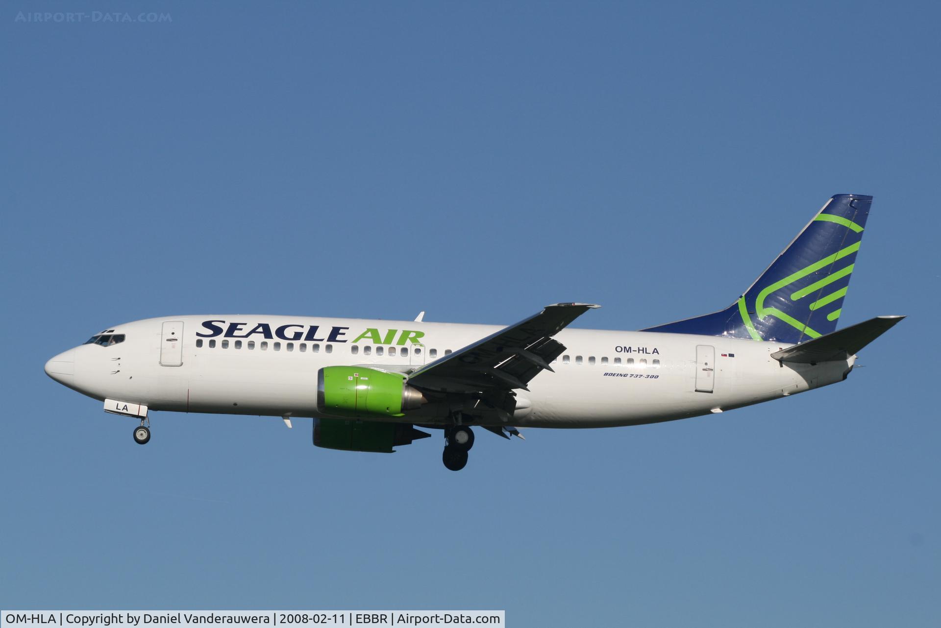 OM-HLA, 1987 Boeing 737-329 C/N 23773, arrival of flight JOR123 to rwy 25L