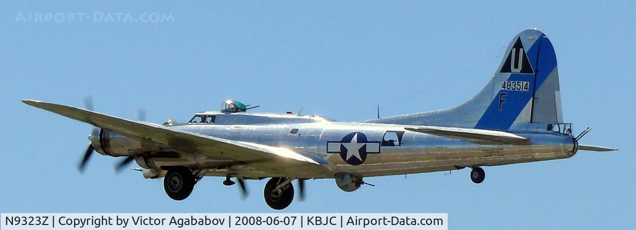 N9323Z, 1944 Boeing B-17G-85-DL Flying Fortress C/N 32155, Ar JeffCo Open House