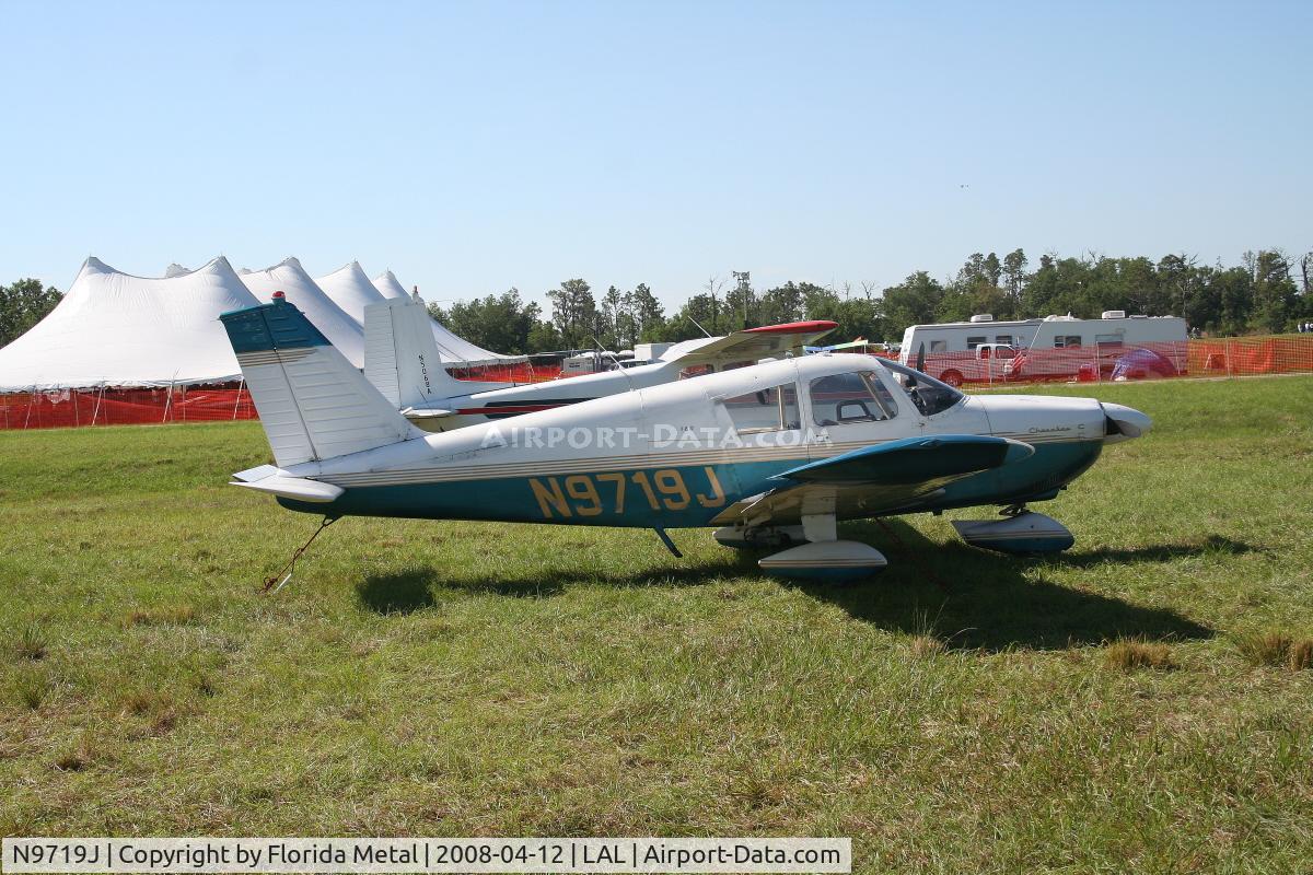 N9719J, Piper PA-28-180 Cherokee C/N 283911, Piper PA-28-180