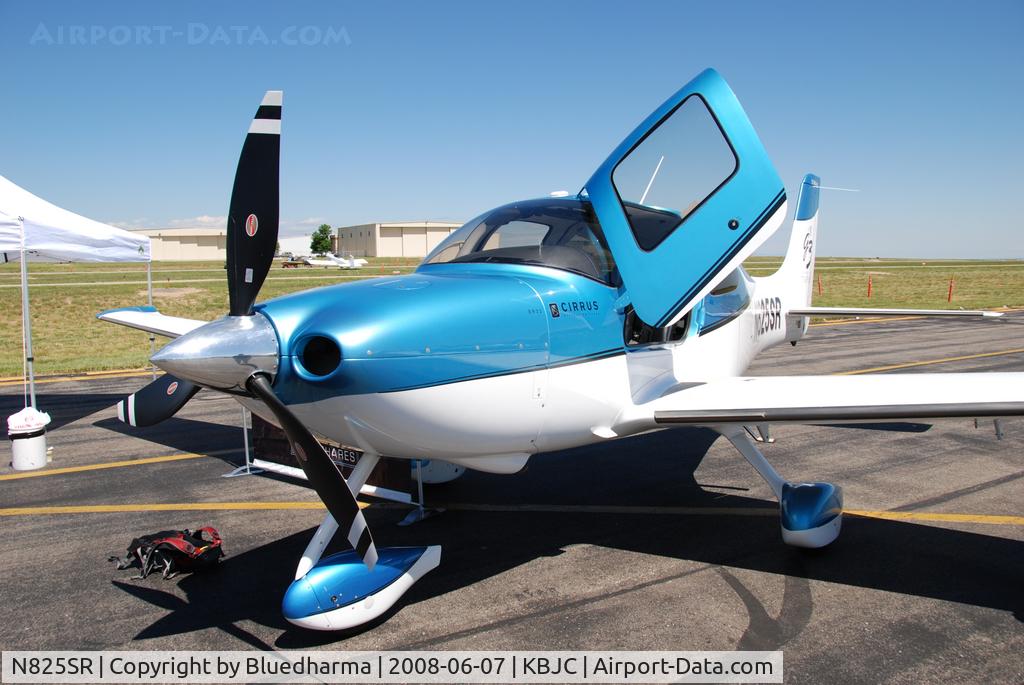 N825SR, 2007 Cirrus SR22 G3X C/N 2618, Parked on Display at Rocky Mountain Metro Airport OPEN HOUSE.