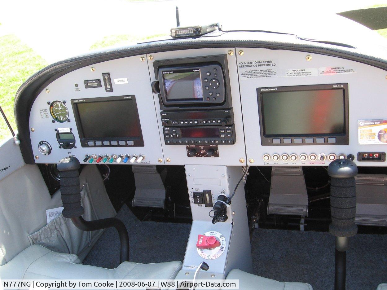 N777NG, 2007 CZAW SportCruiser C/N 07SC059, roomy cockpit